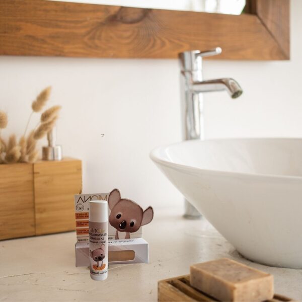 Balzam za ustnice - vrtnica - slika 8